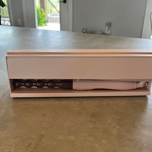 Lange bubble wand like new. Used once